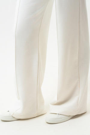 f7e3ad67-a42b-4d64-a710-320f7746269d